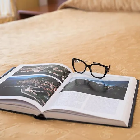Hotell Mary Rose 2*