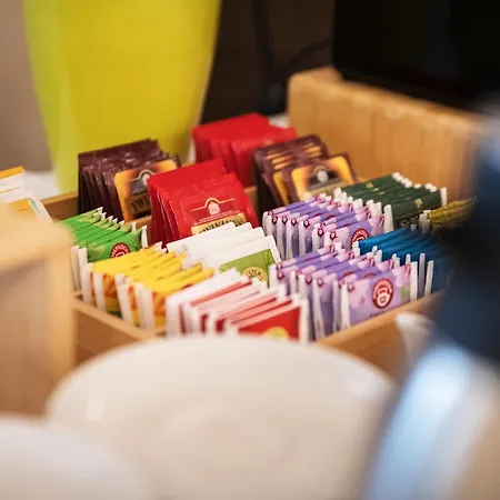 Mary Rose فندق لاتيزي